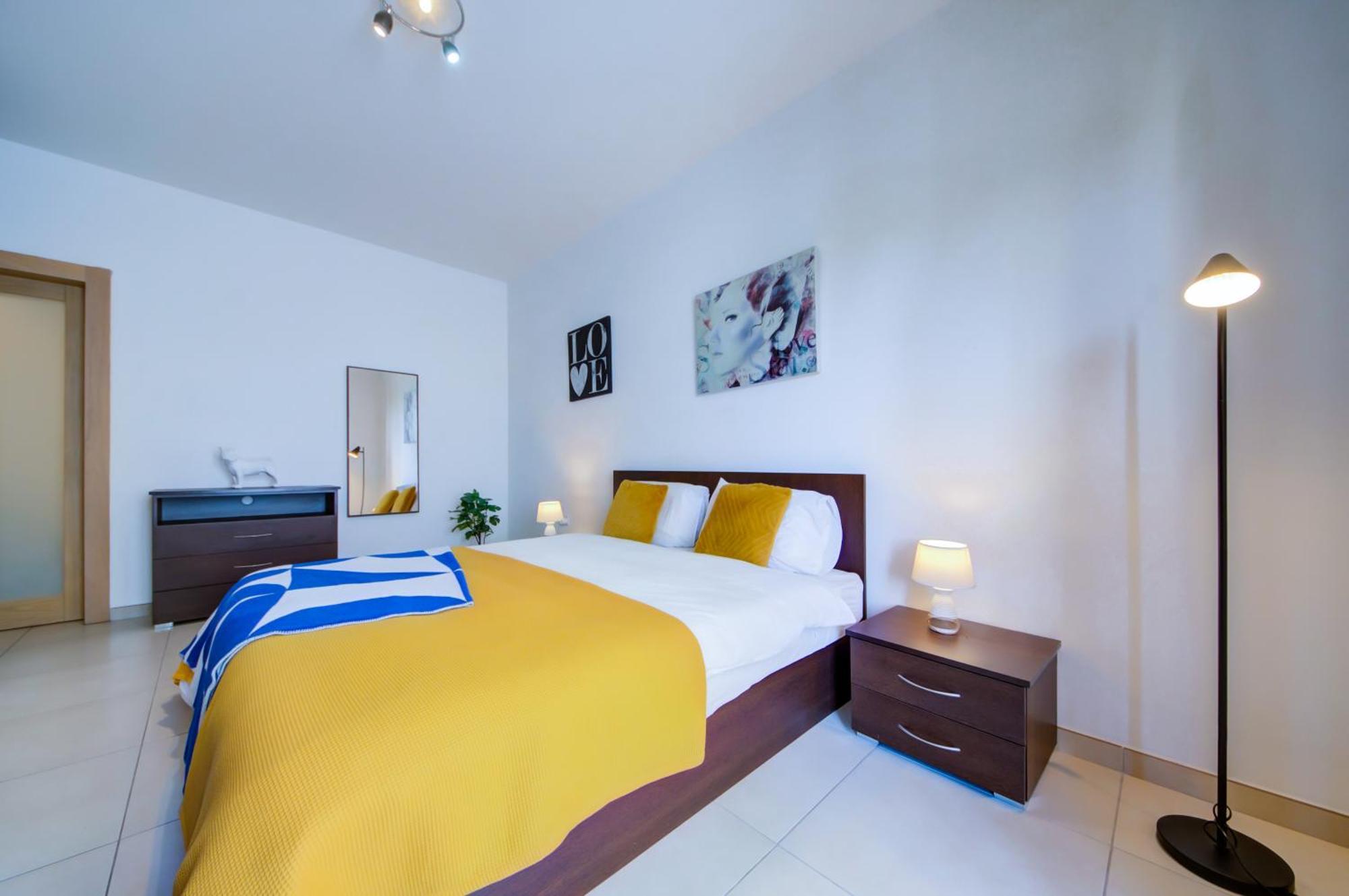 Prime Location, Modern Apartment In St Julian'S, Paceville, Apt 8 By Vaganza Saint Julian's Exteriér fotografie