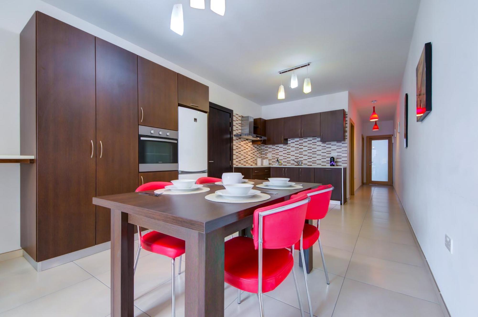 Prime Location, Modern Apartment In St Julian'S, Paceville, Apt 8 By Vaganza Saint Julian's Exteriér fotografie