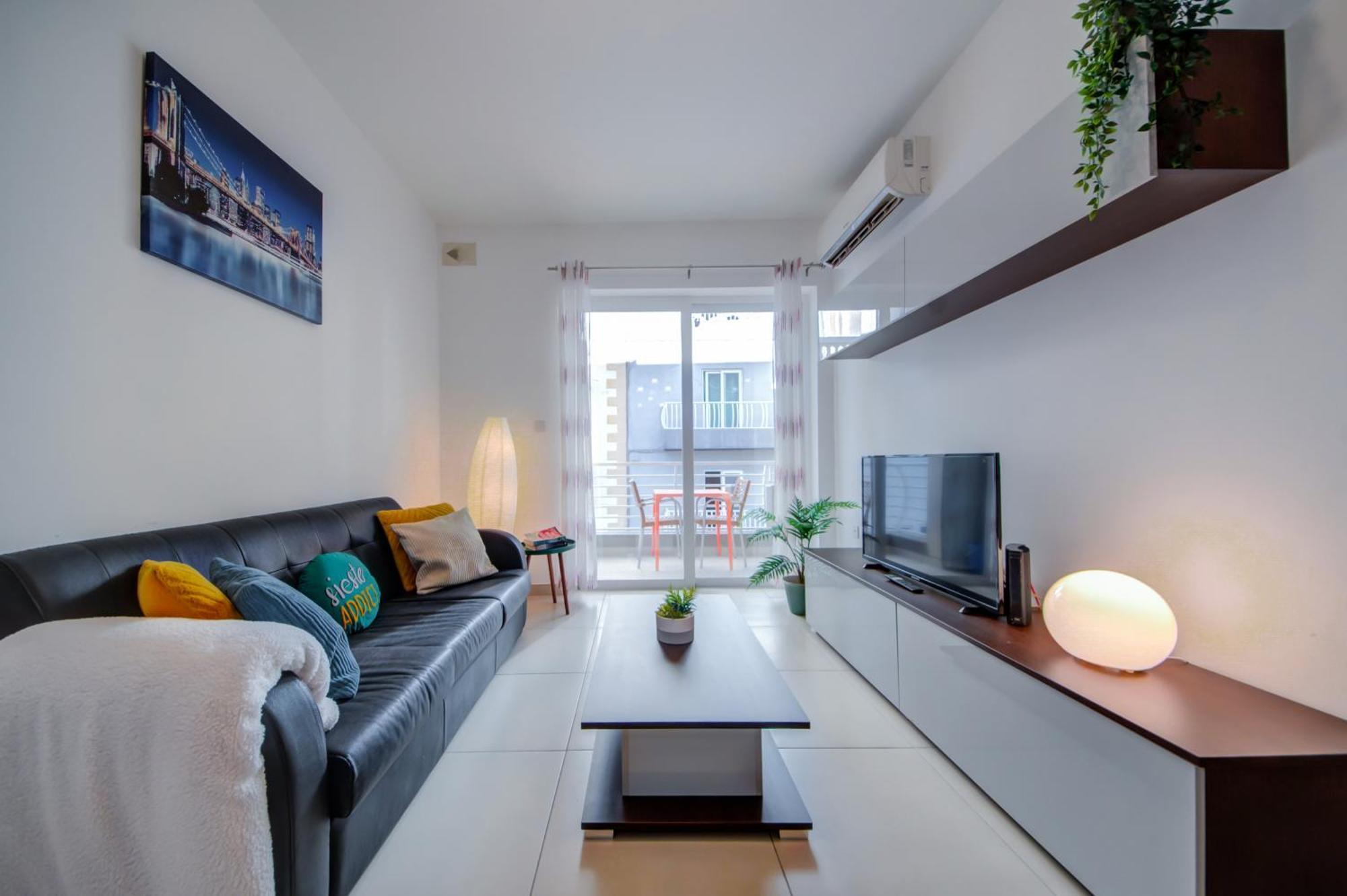 Prime Location, Modern Apartment In St Julian'S, Paceville, Apt 8 By Vaganza Saint Julian's Exteriér fotografie