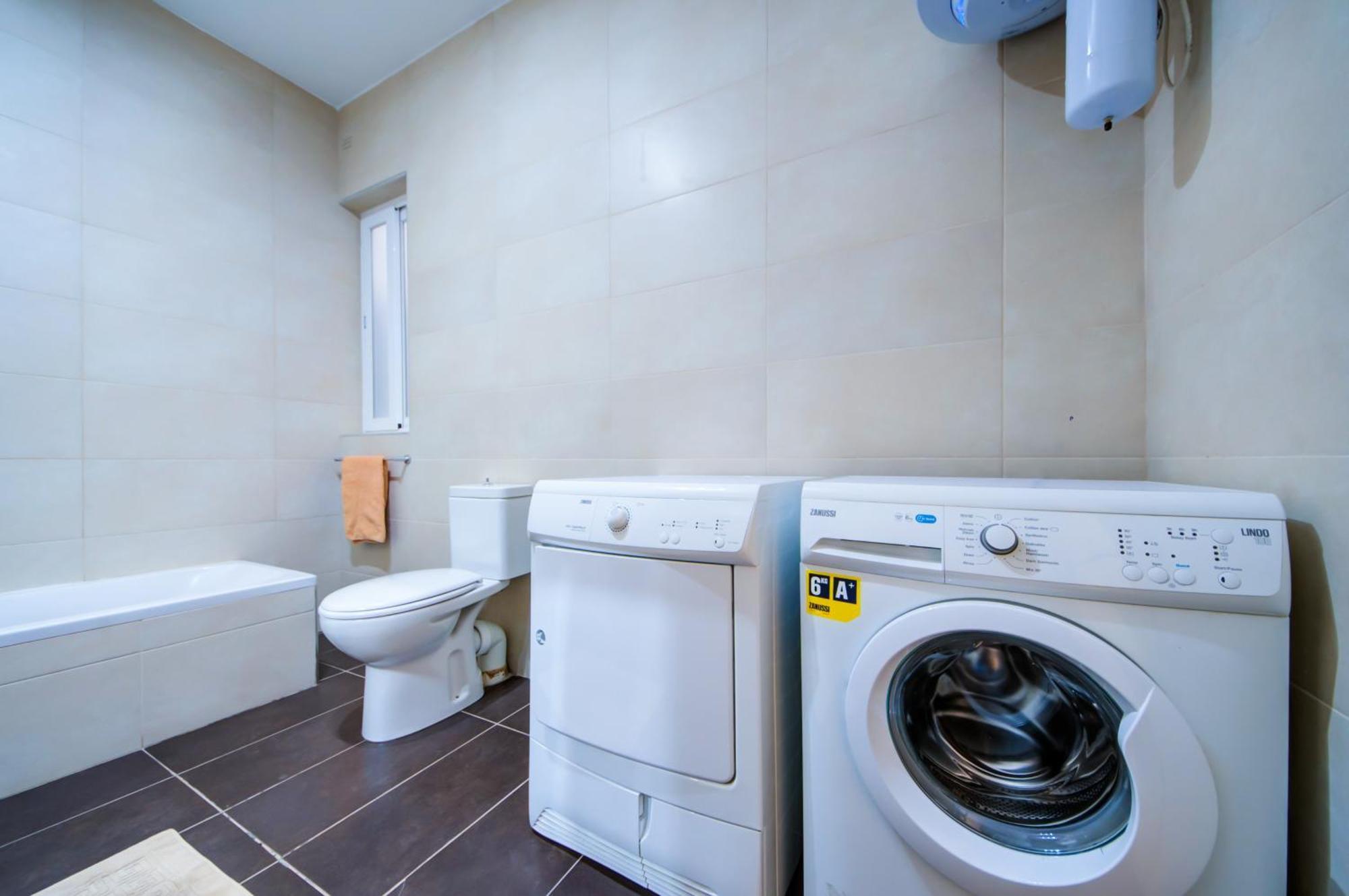 Prime Location, Modern Apartment In St Julian'S, Paceville, Apt 8 By Vaganza Saint Julian's Exteriér fotografie